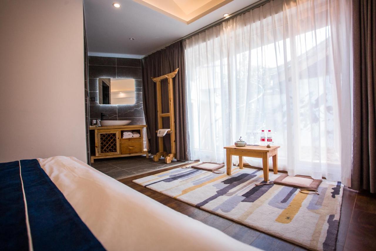 Lijiang Yunqi Holiday Guesthouse Exterior photo