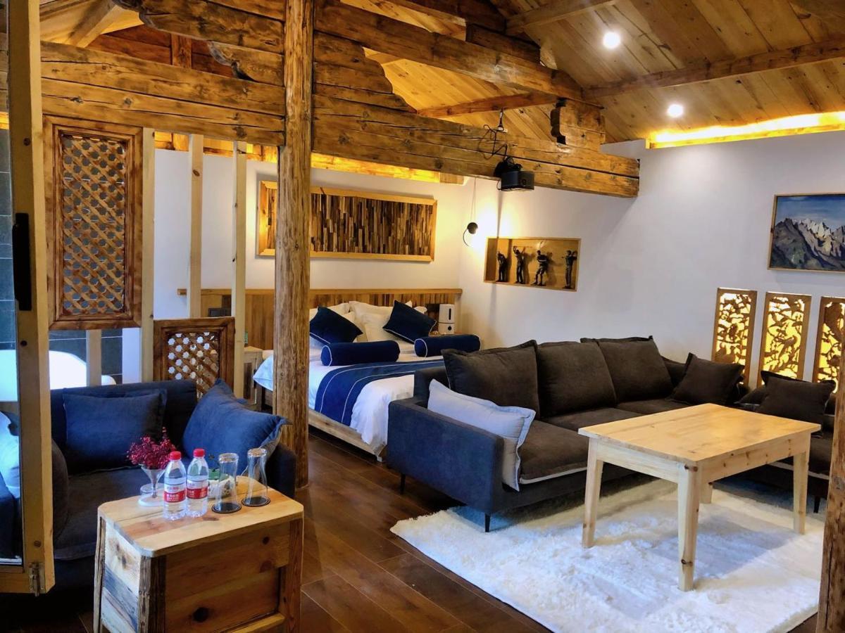 Lijiang Yunqi Holiday Guesthouse Exterior photo