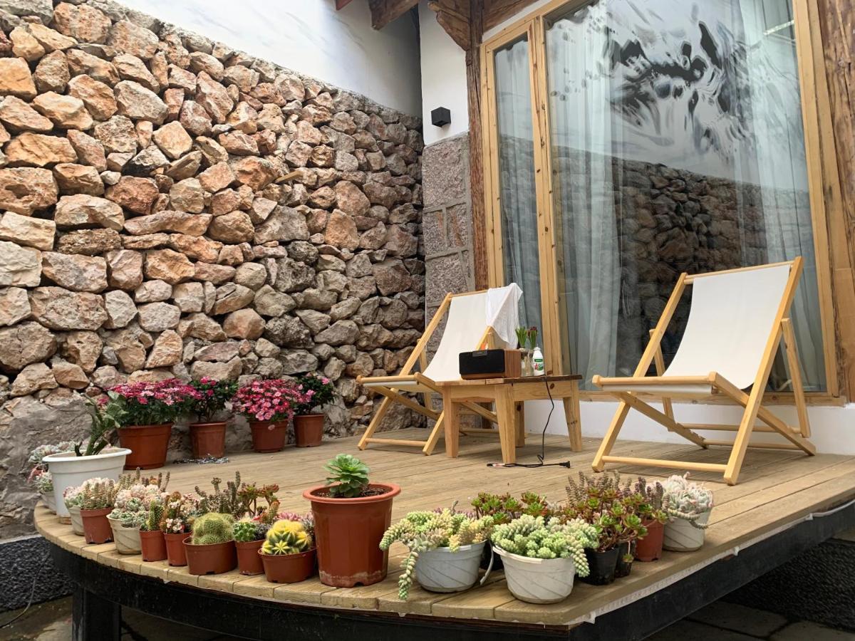 Lijiang Yunqi Holiday Guesthouse Exterior photo